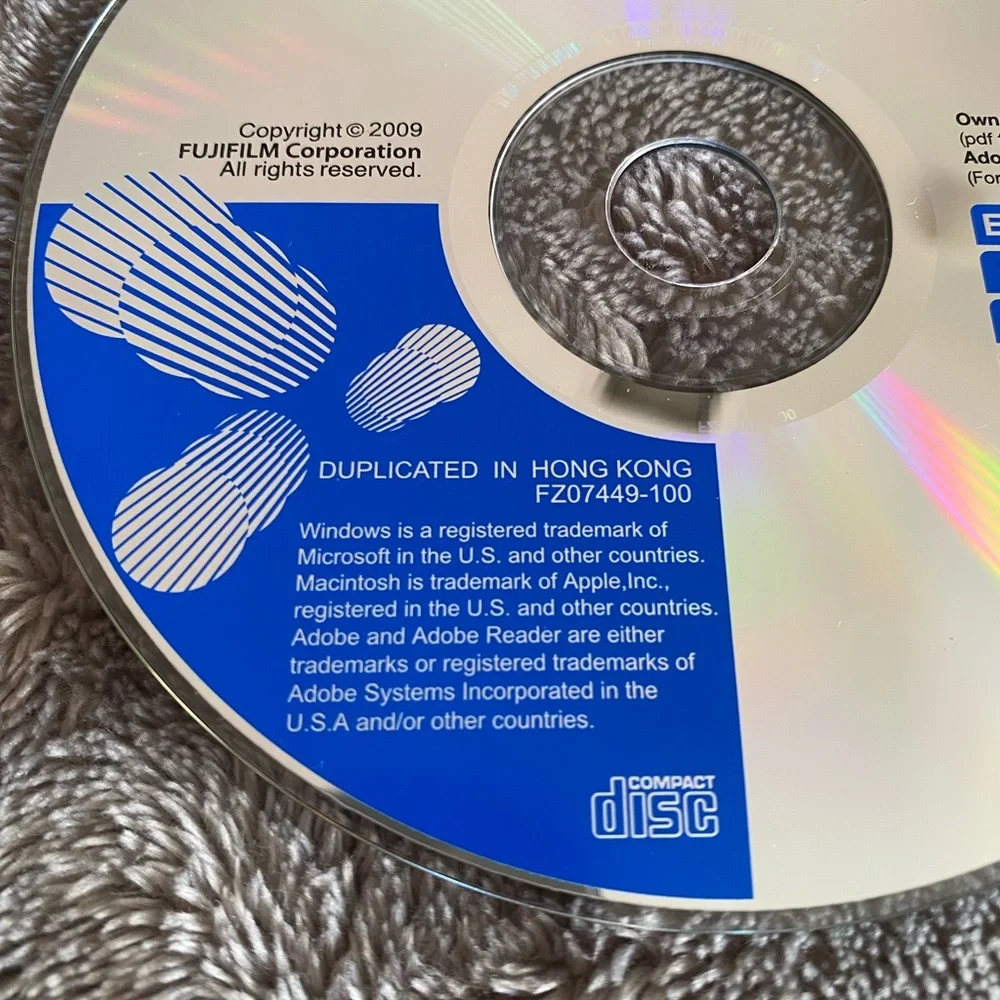 Fujifilm FinePix S1500 Owner's Manual CD - Blue and Silver (944)